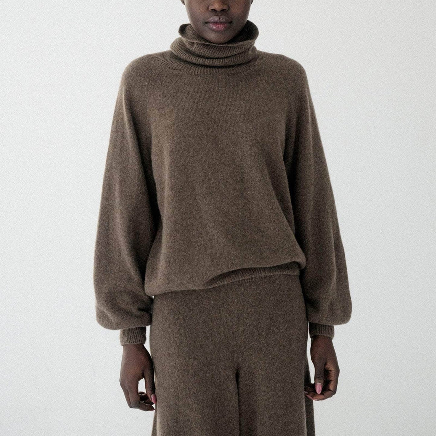 Soar Recycled Cashmere Turtleneck