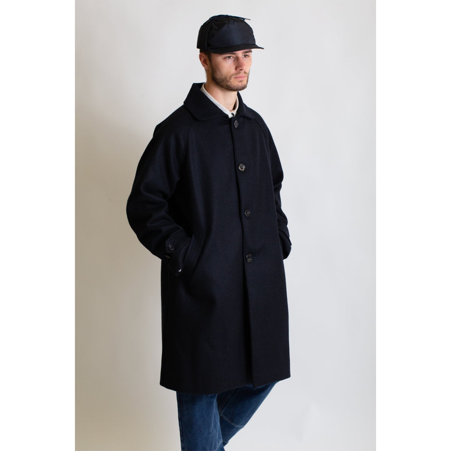 Utile Jacket Wool in Navy